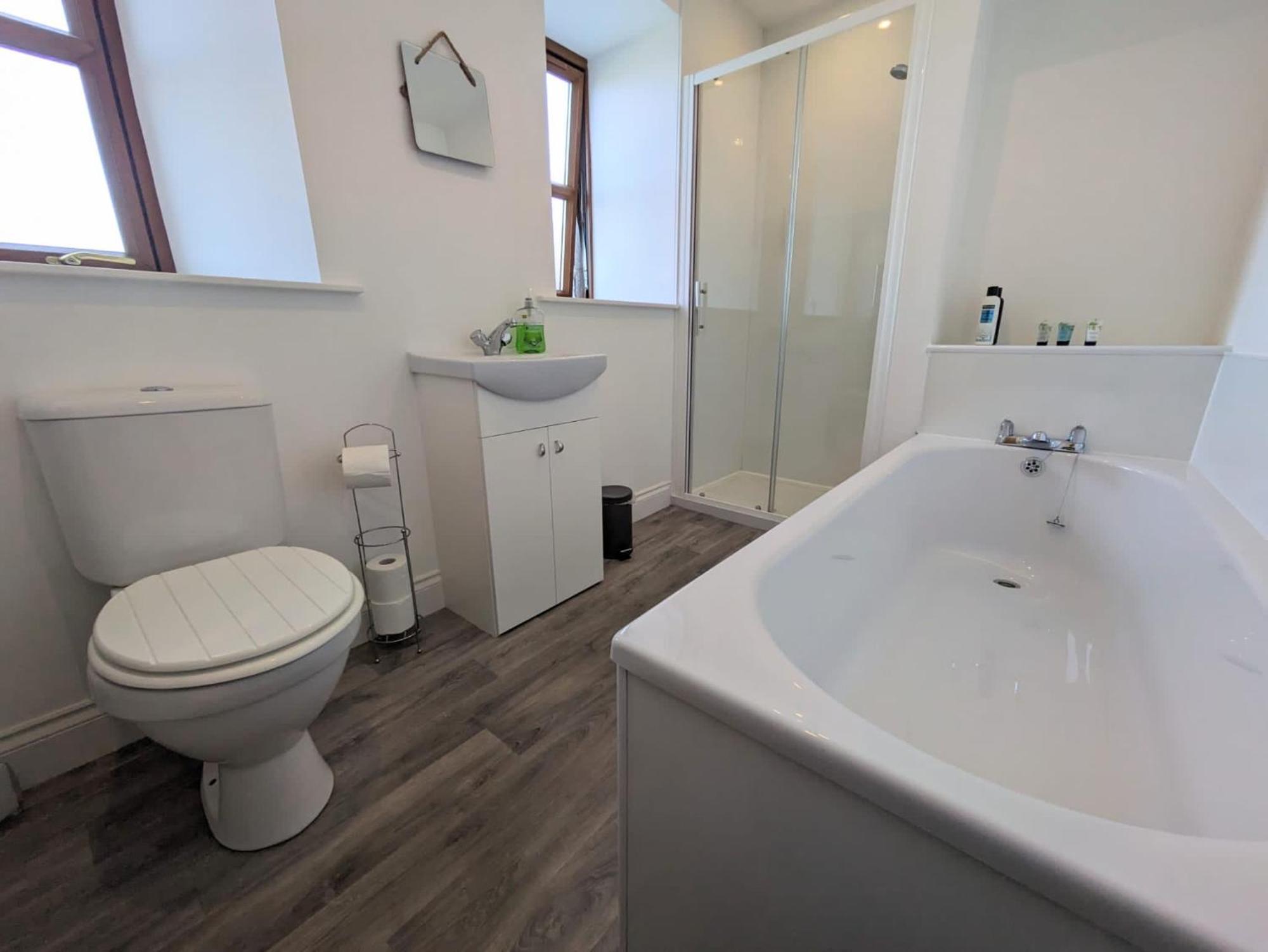 2 Bedroom Townhouse With Seaview On The Nc500 Wick Wick  Exterior foto
